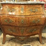 825 8243 CHEST OF DRAWERS